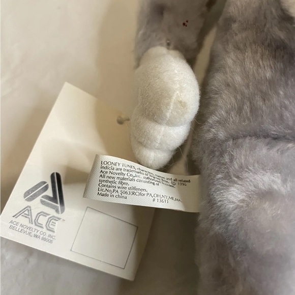 Ace Novelty Looney Tunes Bugs Bunny Plush Vintage 1996 15” - Picture 6 of 6